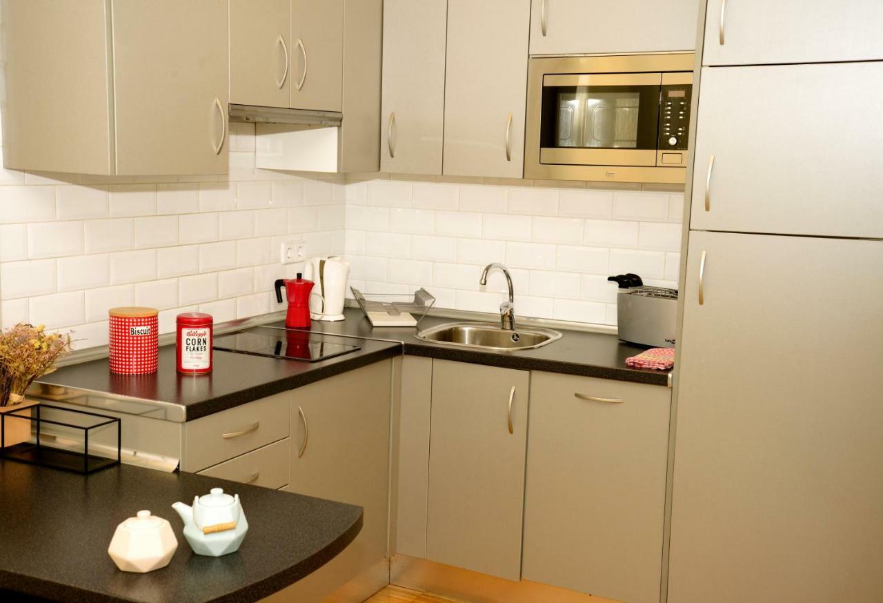 Apartamentos Moratin Las Letras Madryt Zewnętrze zdjęcie